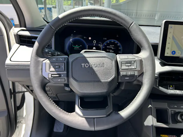 Toyota Hilux Double Cab.-Pick-up 59KWh Style