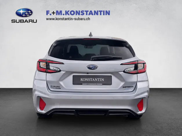 Subaru Impreza 2.0i e-Boxer Luxury