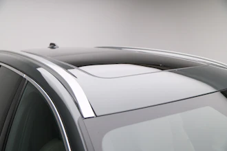 https://vehicle.imgix.net/4192598/6e5b4fad-e29e-446f-9211-01780c121bf4.JPG
