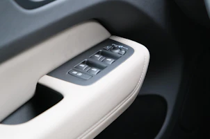 image du véhicule VOLVO XC60 2.0 B5 MH Ultra Bright AWD