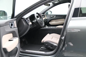 image du véhicule VOLVO XC60 2.0 B5 MH Ultra Bright AWD