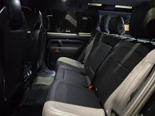 Land Rover Defender 110 4.4 V8 Octa Black