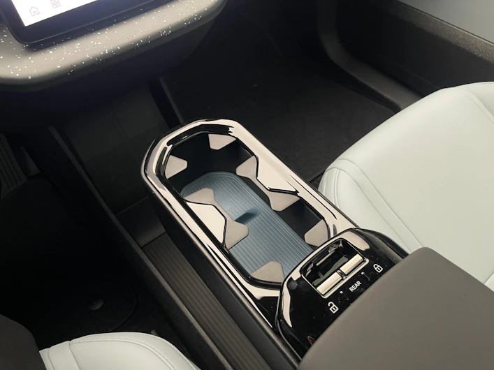 Fahrzeugbild VOLVO EX 30