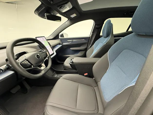 VOLVO EX30 E60 Twin Ultra Performance AWD