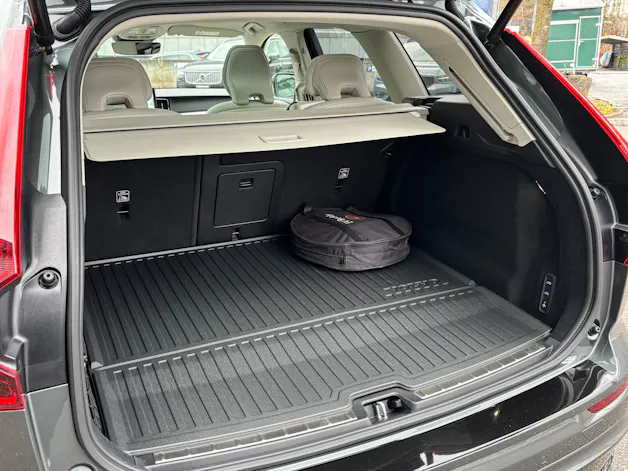 Volvo XC60 2.0 T8 TE Ultra Dark eAWD