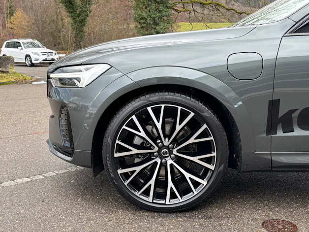 Volvo XC60 2.0 T8 TE Ultra Dark eAWD