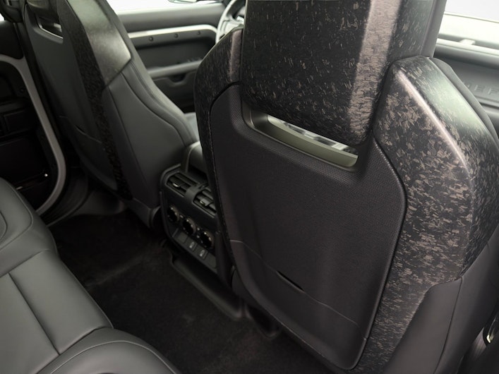 Vehicle image LAND ROVER DEFENDER