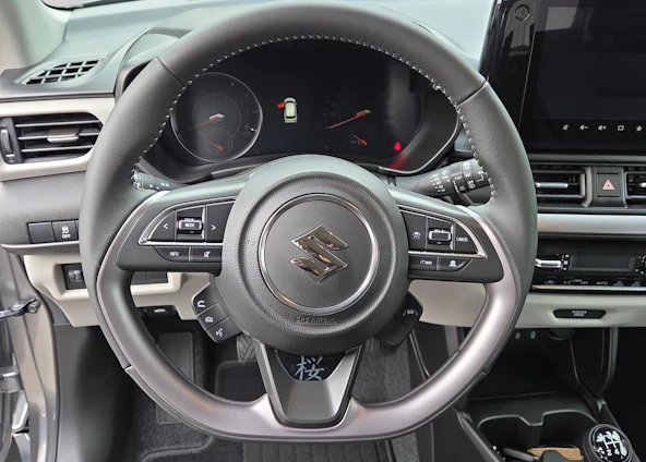 Fahrzeugbild 9 Fahrzeugbild 9