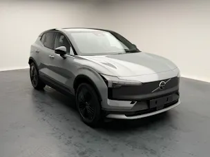 Volvo EX30 CC E60 Twin Performance AWD