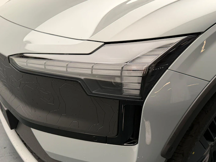 immagine del veicolo VOLVO EX 30