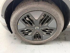 https://vehicle.imgix.net/4192731/92d2be55-78a5-4a52-bfe5-8d15046a7547.jpg