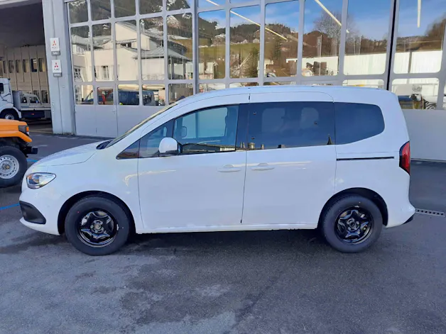 Mercedes-Benz 180 d Style Van S