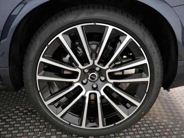 Volvo XC90 2.0 T8 TE Ultra Dark eAWD