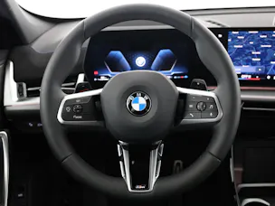 BMW X1 23d xDrive paddles