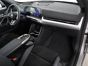 BMW X1 23d xDrive paddles