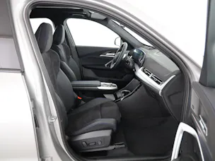 BMW X1 23d xDrive paddles