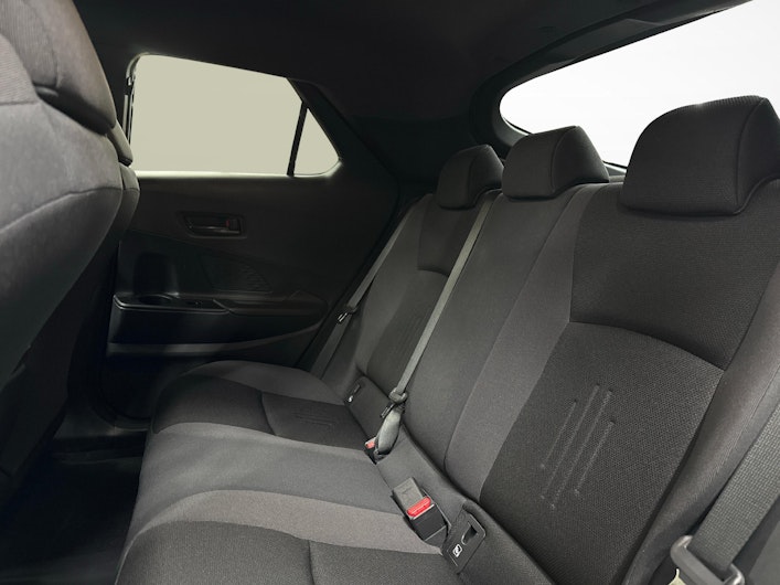 immagine del veicolo TOYOTA C-HR