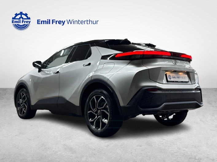 immagine del veicolo TOYOTA C-HR