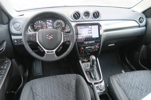Suzuki Vitara 1.4 T Sakura Top Hybrid 4x4