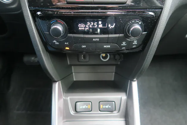Suzuki Vitara 1.4 T Sakura Top Hybrid 4x4