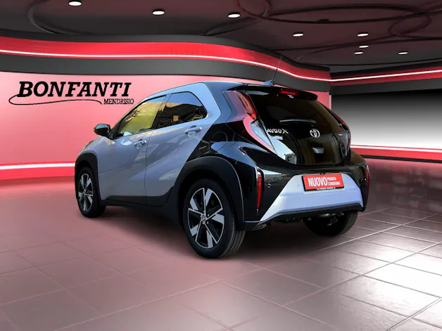 Toyota Aygo X 1.5 VVT-i HSD Trend