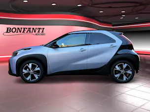 Toyota Aygo X 1.5 VVT-i HSD Trend