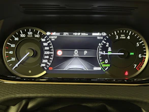 https://vehicle.imgix.net/4192981/370d3685-2347-4c27-852b-c3952354ffec.jpg
