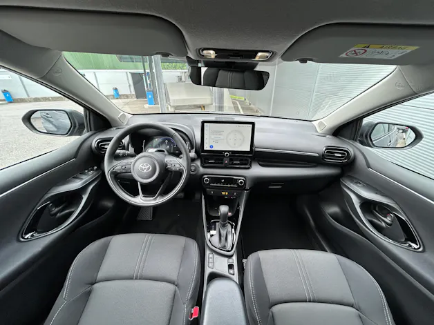 Toyota Yaris 1.5 VVT-i HSD Trend