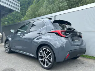Toyota Yaris 1.5 VVT-i HSD Trend