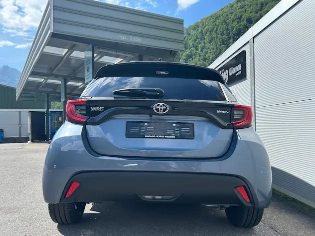 Toyota Yaris 1.5 VVT-i HSD Trend
