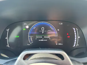 Toyota Yaris 1.5 VVT-i HSD Trend
