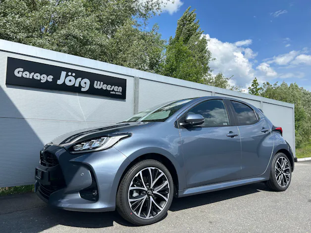 Toyota Yaris 1.5 VVT-i HSD Trend