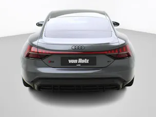 Audi e-tron GT RS quattro