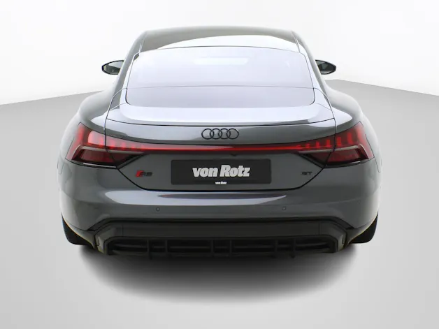 Audi e-tron GT RS quattro