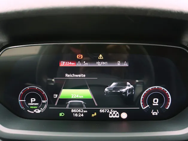 Audi e-tron GT RS quattro