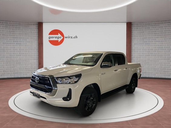 First vehicle image First vehicle image