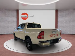 Toyota Hilux Double Cab.-Pick-up 2.4 D-4D 150 Style