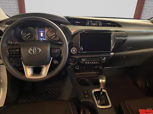 Toyota Hilux Double Cab.-Pick-up 2.4 D-4D 150 Style