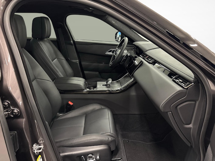 immagine del veicolo LAND ROVER RANGE ROVER VELAR