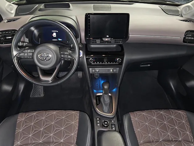 Toyota Yaris Cross 1.5 VVT-i HSD Elegant AWD-i