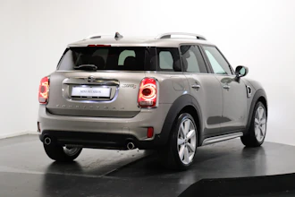 https://vehicle.imgix.net/4193419/53a5a200-e479-46c3-aa6b-4faa35e6923a.JPG