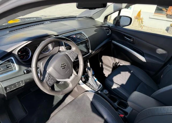 image du véhicule 4 image du véhicule 4