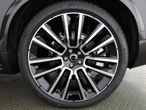 image du véhicule VOLVO XC90 2.0 T8 TE Ultra Dark eAWD