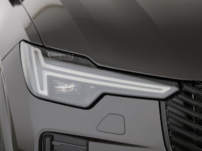 image du véhicule VOLVO XC90 2.0 T8 TE Ultra Dark eAWD
