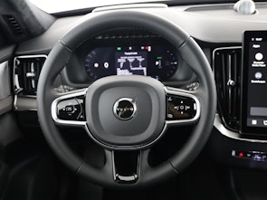 image du véhicule VOLVO XC90 2.0 T8 TE Ultra Dark eAWD