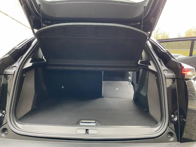 Peugeot 2008 Hybrid 145 e-DCS6 Allure Premium