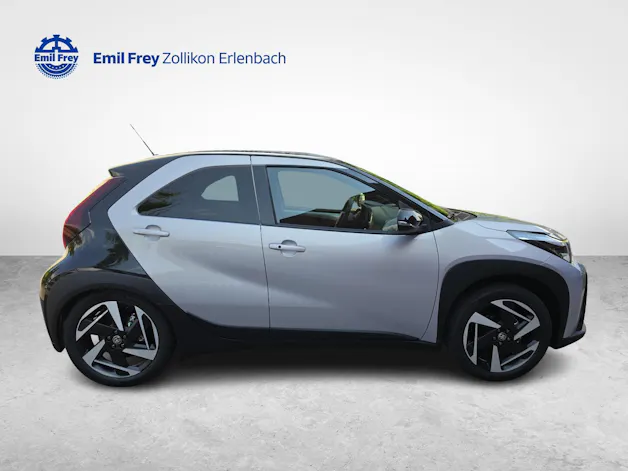 Toyota Aygo X 1.5 VVT-i HSD Style