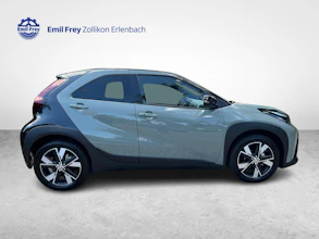 https://vehicle.imgix.net/4193531/5b49a51f-2dc6-411c-8126-2d5c2ae74f69.jpg