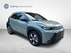 Toyota Aygo X 1.5 VVT-i HSD Trend