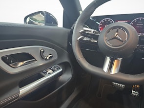 Vehicle image MERCEDES-BENZ CLA 220 4MATIC AMG Line